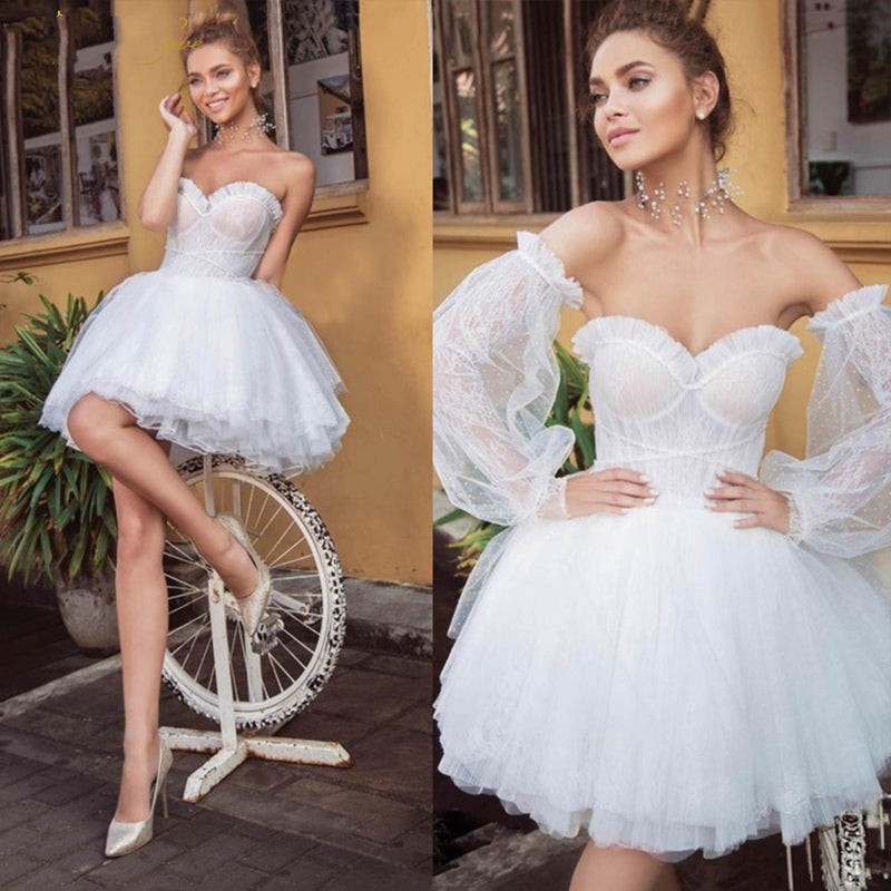 Robe de soirée courte à manches bouffantes