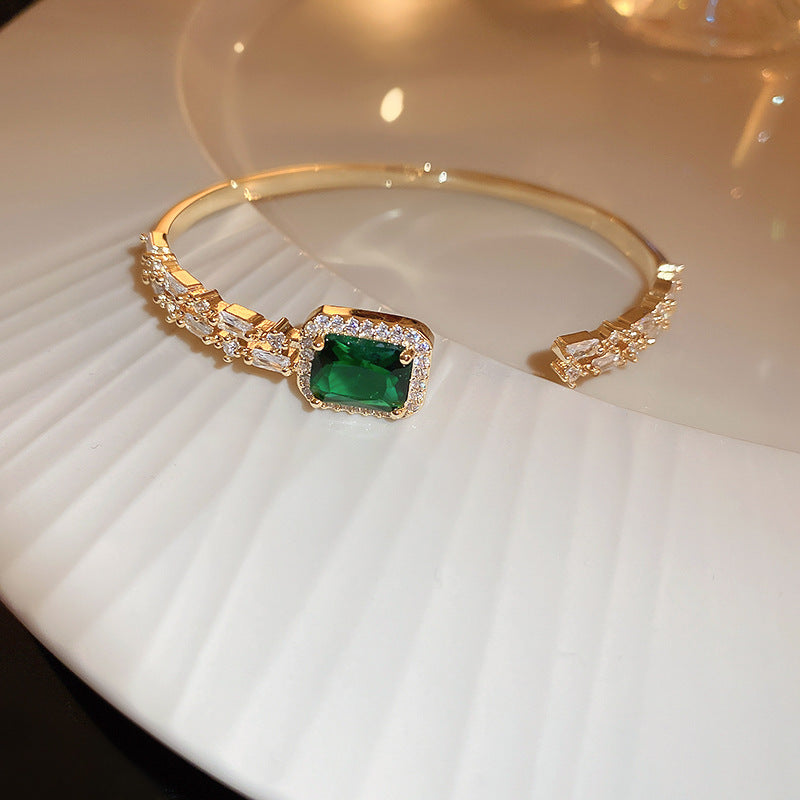 Emerald Open-ended Bracelet Light Luxury Temperament