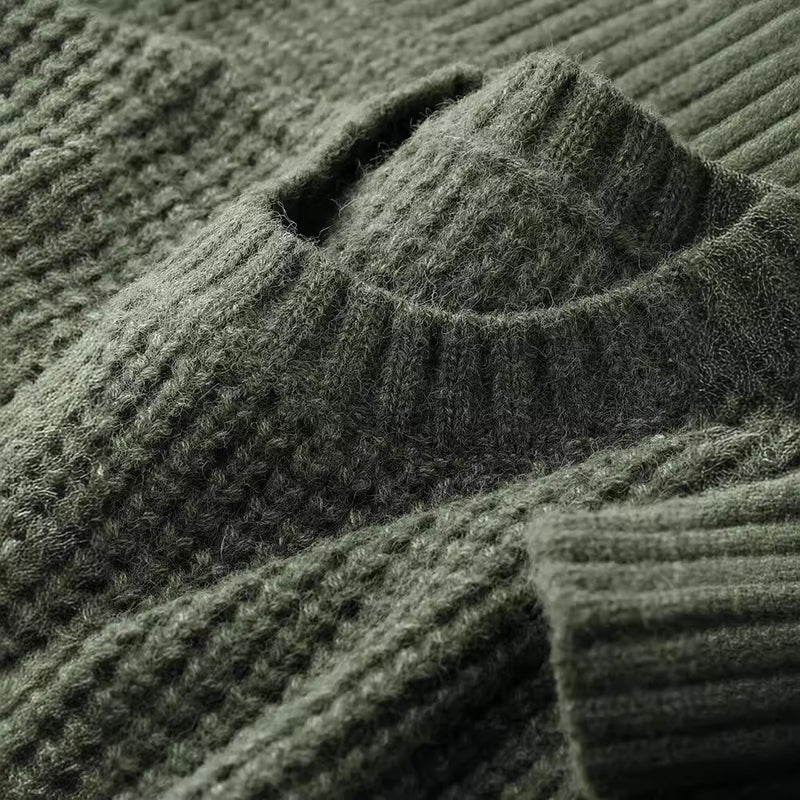 Verdickter, warm haltender innerer Match-Pullover