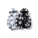 Dicker, baumwollgefütterter Mantel im Hong Kong-Stil mit Buchstaben im Unisex-Stil für Herren